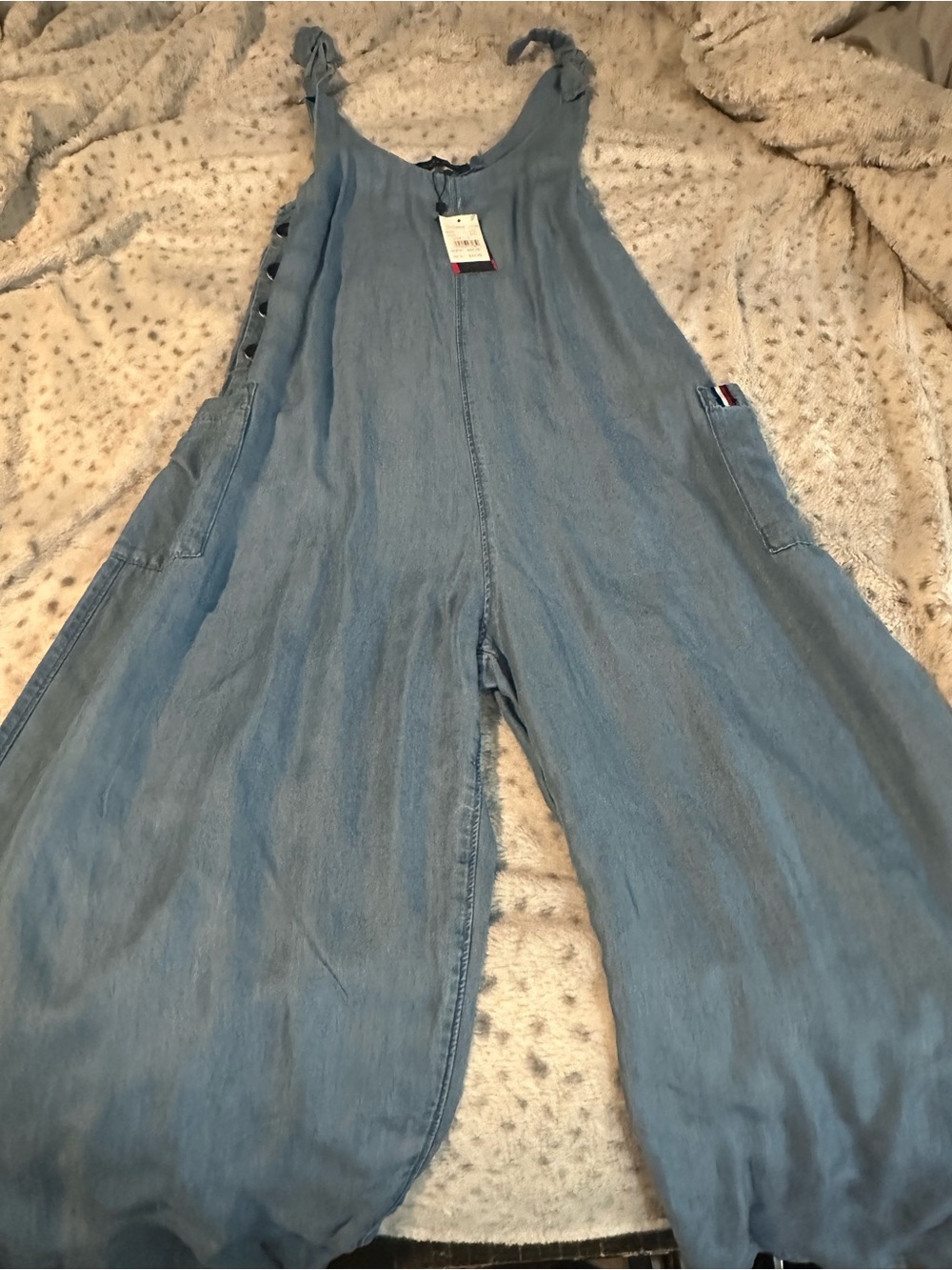 NWT Tommy Hilfiger Light Blue Women’s Wide-Leg Jumpsuit